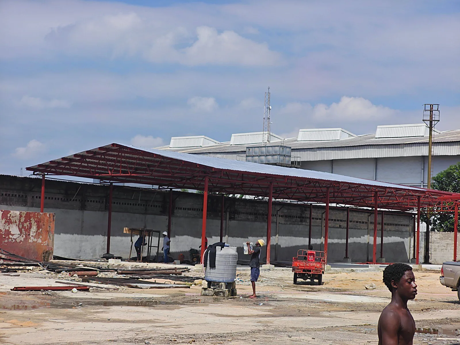 Completed steel canopy structure