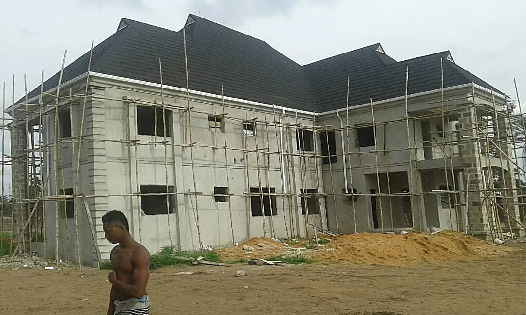 Questions to Ask a Roofing Supplier Before Paying